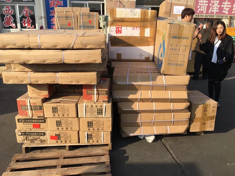 食之秀自動燒烤設備廠提供燒烤店用自動燒烤機、桌椅餐具等整店設備供應