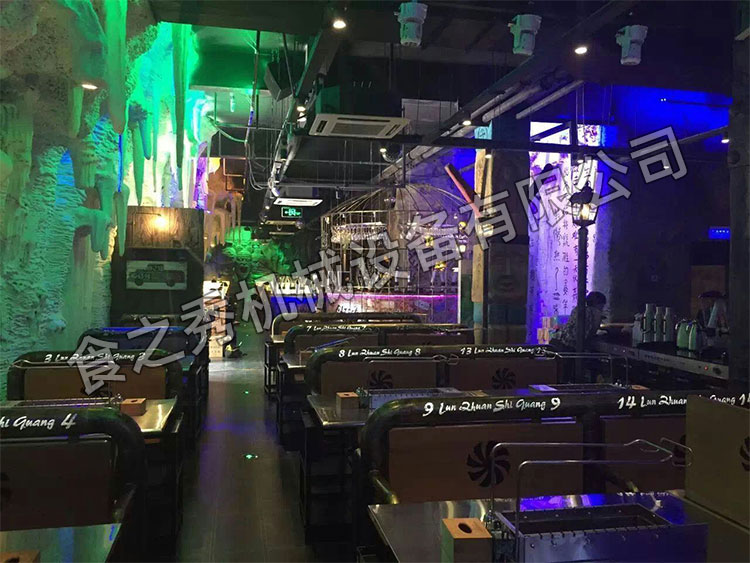 食之秀自動燒烤設(shè)備廠提供燒烤店用自動燒烤機、桌椅餐具等整店設(shè)備供應(yīng) 很久以前燒烤店