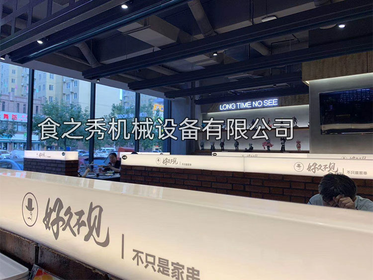食之秀自動燒烤設備廠提供燒烤店用自動燒烤機、桌椅餐具等整店設備供應