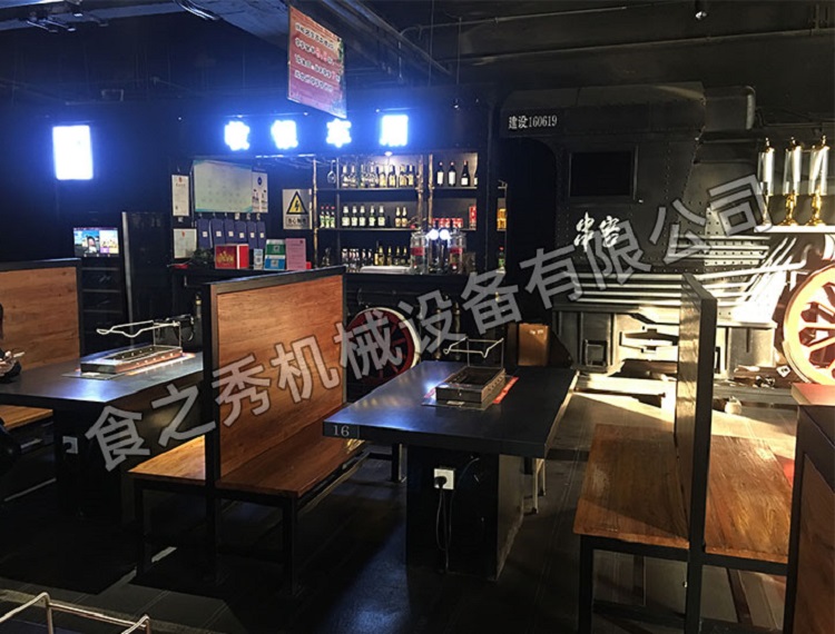 食之秀自動燒烤設備廠提供燒烤店用自動燒烤機、桌椅餐具等整店設備供應