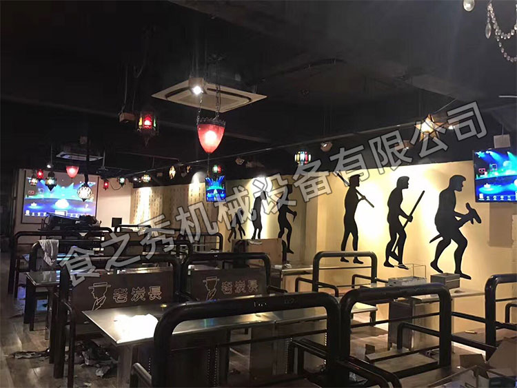 食之秀自動燒烤設備廠提供燒烤店用自動燒烤機、桌椅餐具等整店設備供應
