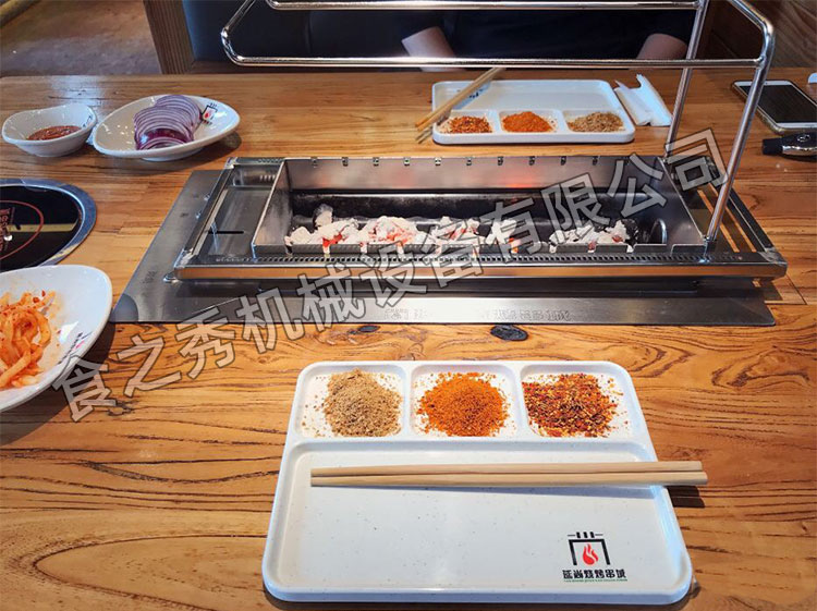 食之秀自動燒烤設備廠提供燒烤店用自動燒烤機、桌椅餐具等整店設備供應 食之秀自動燒烤設備廠提供燒烤店用自動燒烤機、桌椅餐具等整店設備供應