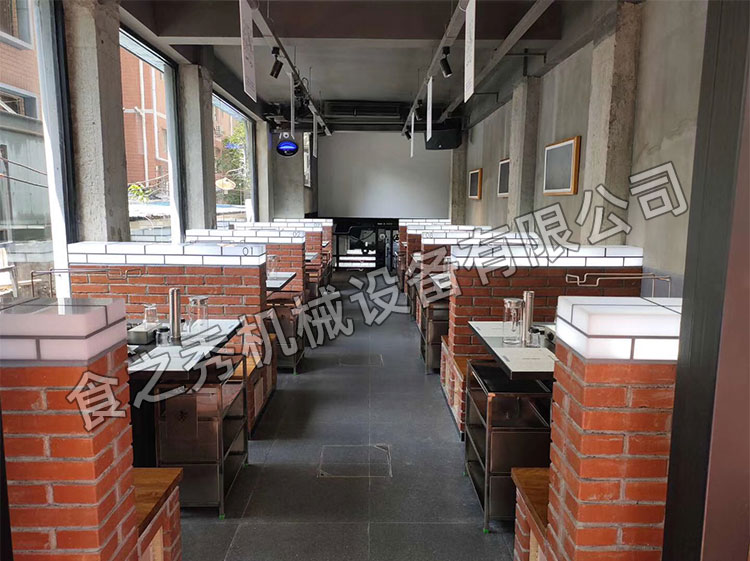 食之秀自動燒烤設(shè)備廠提供燒烤店用自動燒烤機、桌椅餐具等整店設(shè)備供應(yīng) 食之秀自動燒烤設(shè)備廠提供燒烤店用自動燒烤機、桌椅餐具等整店設(shè)備供應(yīng)