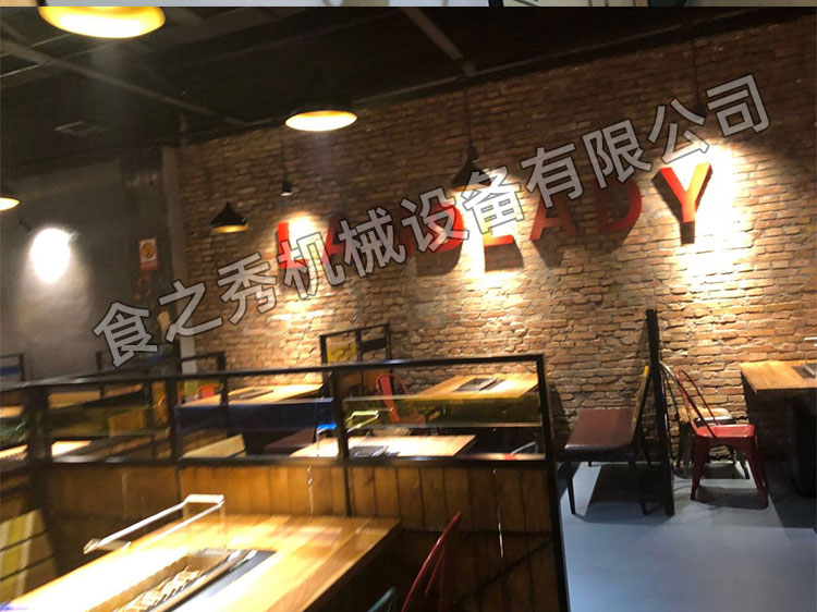 食之秀自動燒烤設(shè)備廠提供燒烤店用自動燒烤機(jī)、桌椅餐具等整店設(shè)備供應(yīng) 食之秀自動燒烤設(shè)備廠提供燒烤店用自動燒烤機(jī)、桌椅餐具等整店設(shè)備供應(yīng)