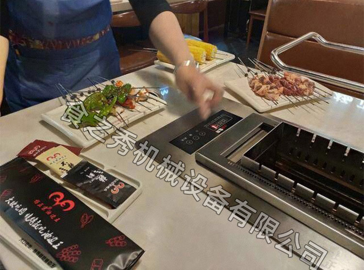 食之秀自動燒烤設備廠提供燒烤店用自動燒烤機、桌椅餐具等整店設備供應 食之秀自動燒烤設備廠提供燒烤店用自動燒烤機、桌椅餐具等整店設備供應