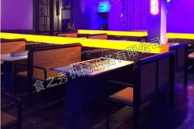 蘇州烤情杯無煙燒烤店加盟_自動(dòng)無煙木炭燒烤爐_海鮮烤串加盟