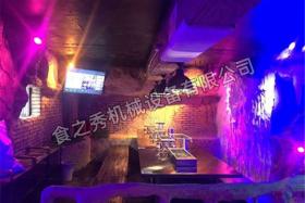 恭喜使用很久以前火山石燒烤爐的侯總串串門燒烤店開業