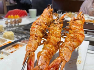 用食之秀自動燒烤爐烤大蝦